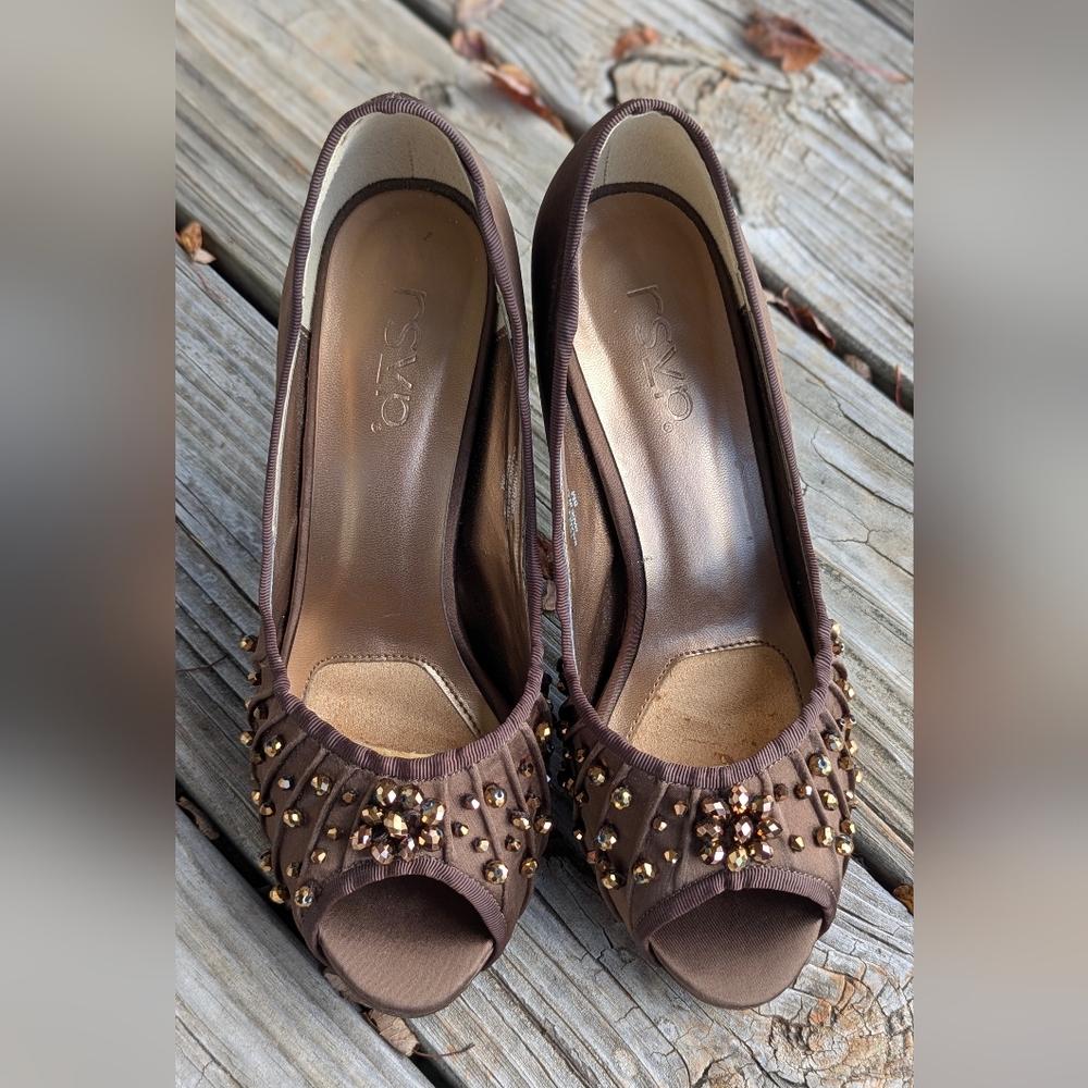 RSVP Gianella Bronze Satin Embellished Peep-Toe Heels Women's Size 8M